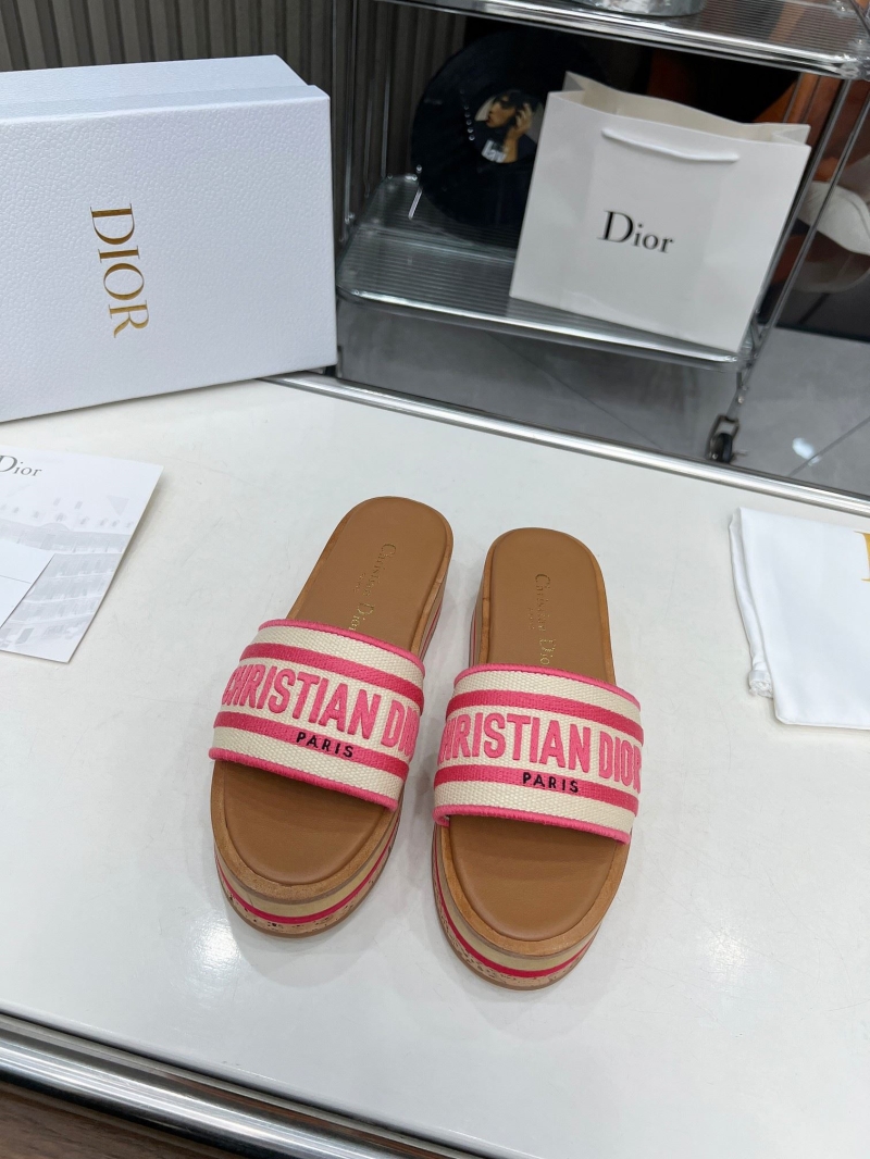 ch**an D*or slippers